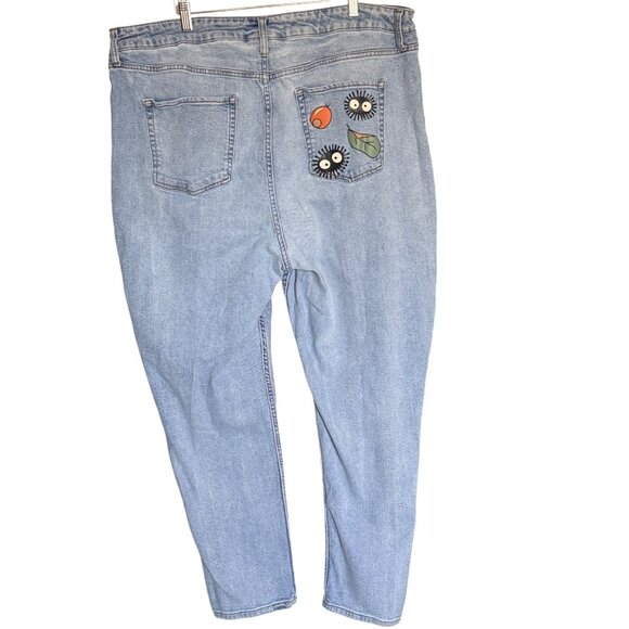 Her Universe Studio Ghibli My Neighbor Totoro Mom Jeans Plus Size 20 Soot Sprite - Picture 2 of 12